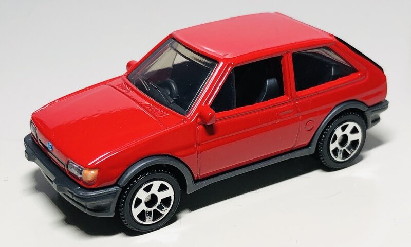 2024 Matchbox 1983 Ford Fiesta MK2