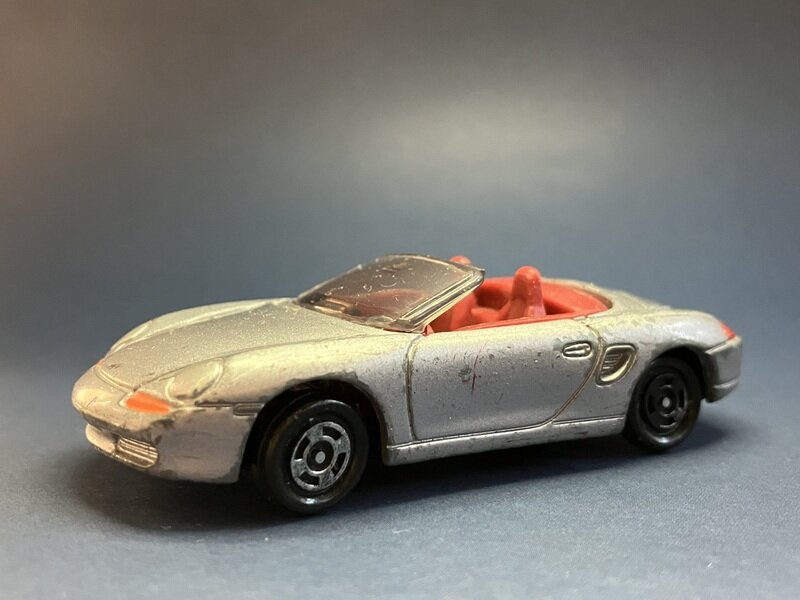 トミカ　PORSCHE BOXSTER 1999