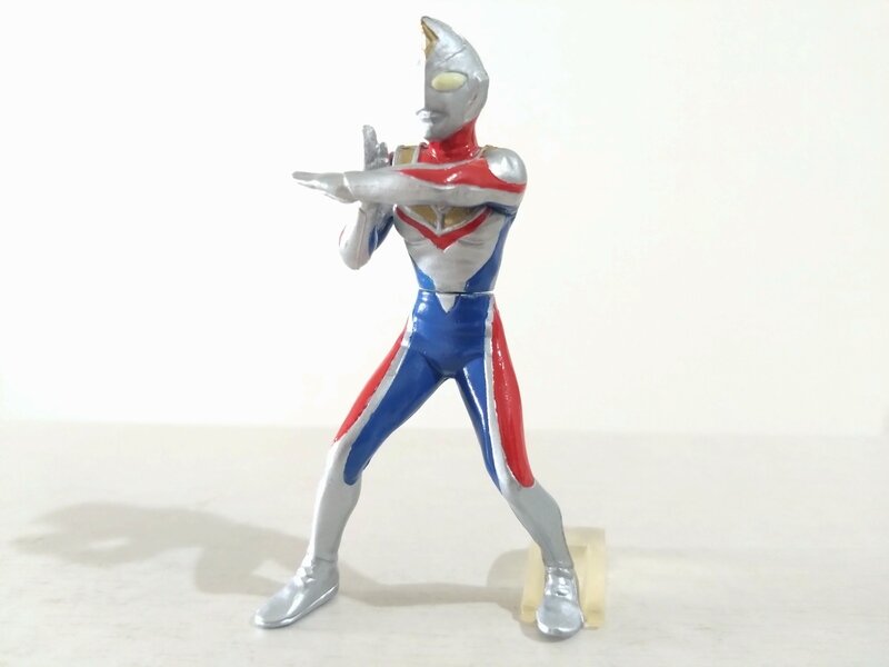 HGシリーズ ウルトラマン15 ウルトラマンダイナ フラッシュタイプ