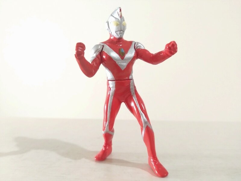 HGシリーズ ウルトラマン14 光と星の戦士たち編 ウルトラマンダイナ ストロングタイプ