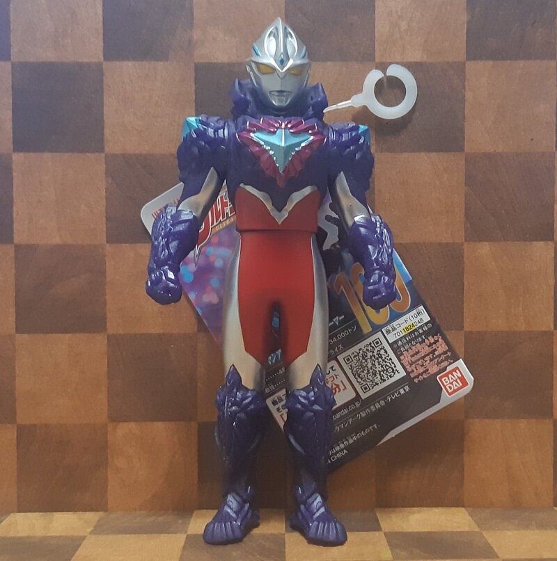 100ウルトラマンアーク ギャラクシーアーマー