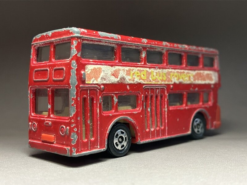 トミカ　LONDON BUS 「red bus rovers」