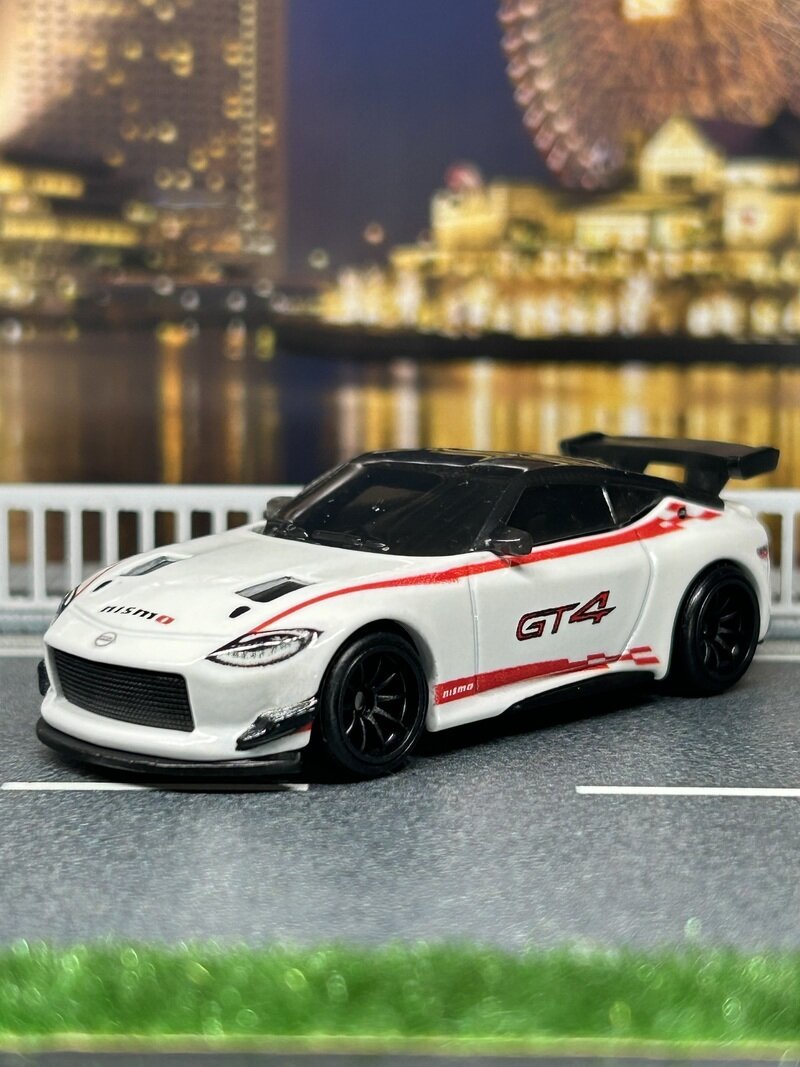 23.NISSAN Z GT4