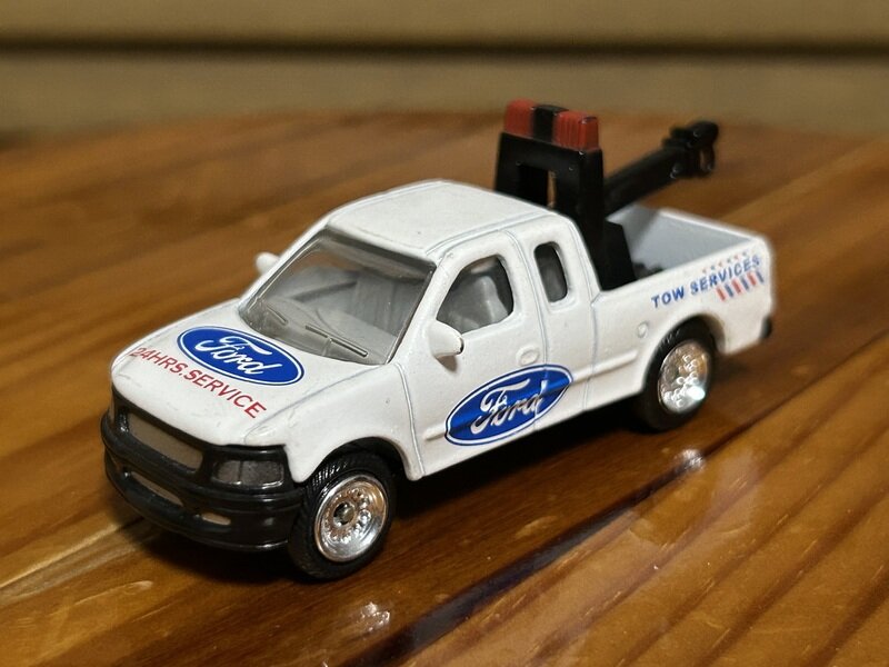 Ford F Series tow truck