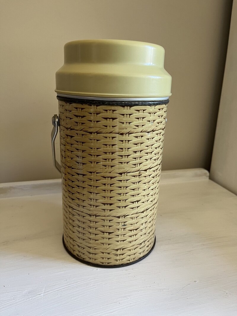 Thermos jar