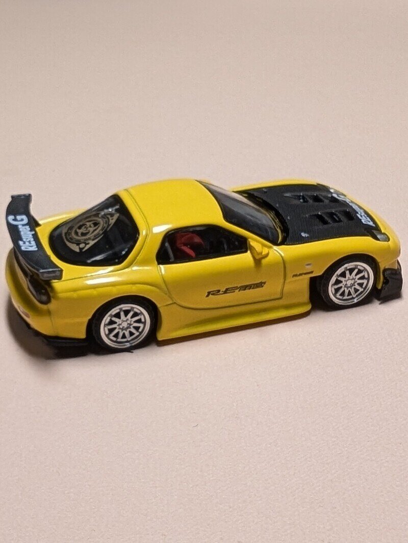 POP RACE 1/64  MAZDA RX7 RE AMEMIYA