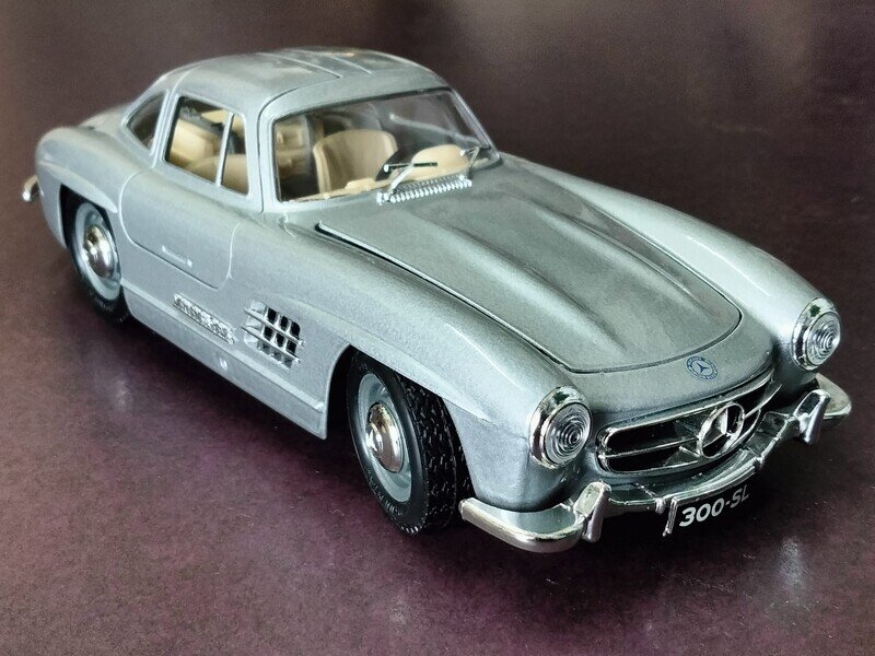 メルセデスベンツ・300SL