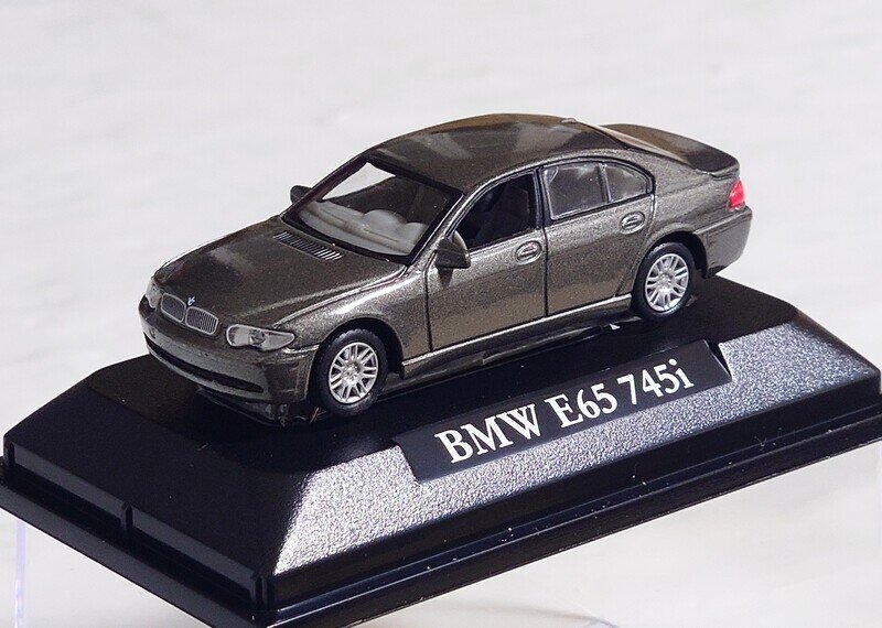 ヤトミン  BMW E65 745i