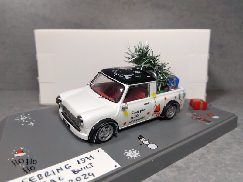 Mini Pick-up X-MAS Edition (Special built 029/2024)