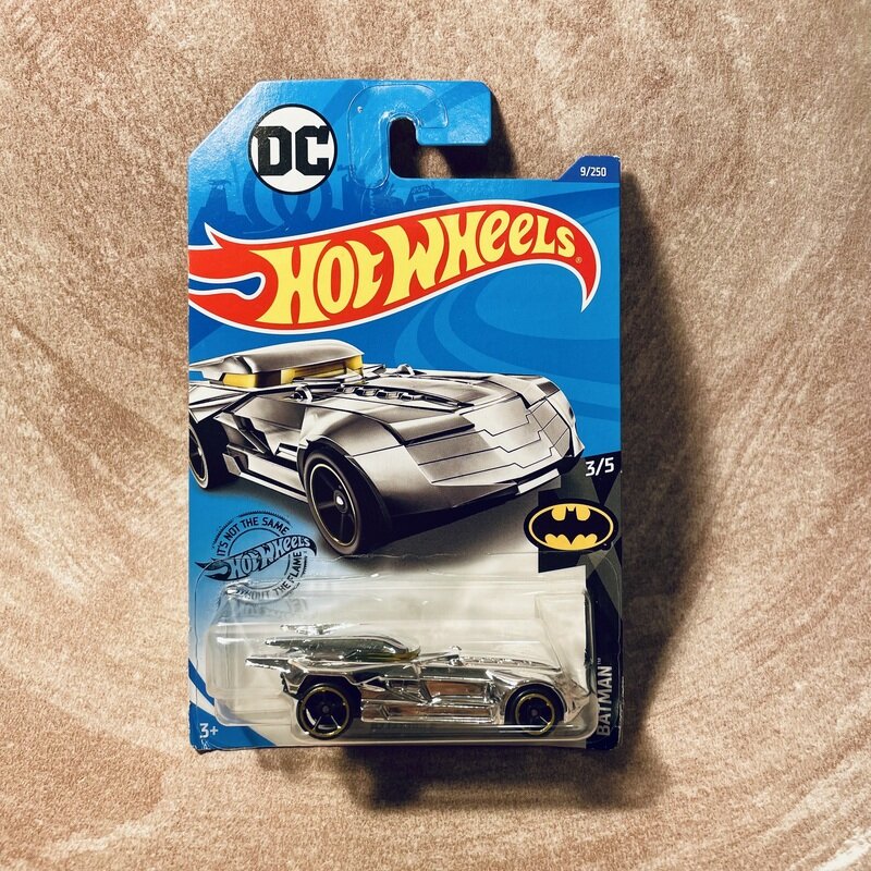 1/64 Batmobile <Batman Animated> 3/5 SILVER