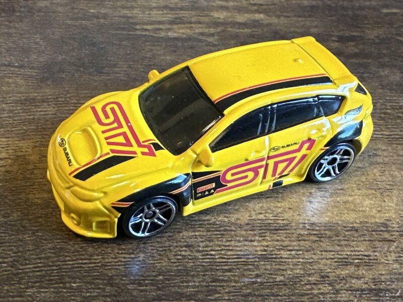 スバル　STI