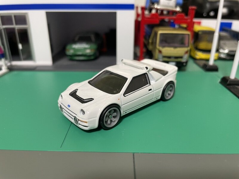 hotwheels RS200