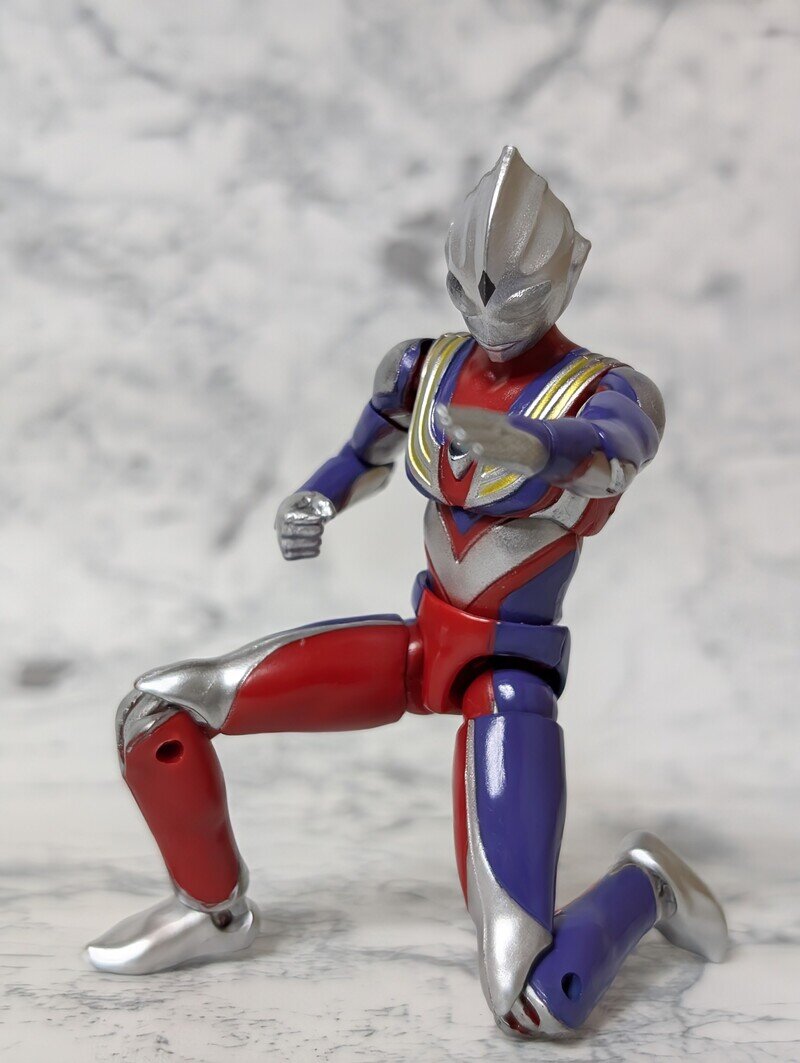 超動αウルトラマン　3.ウルトラマンティガ　マルチタイプ