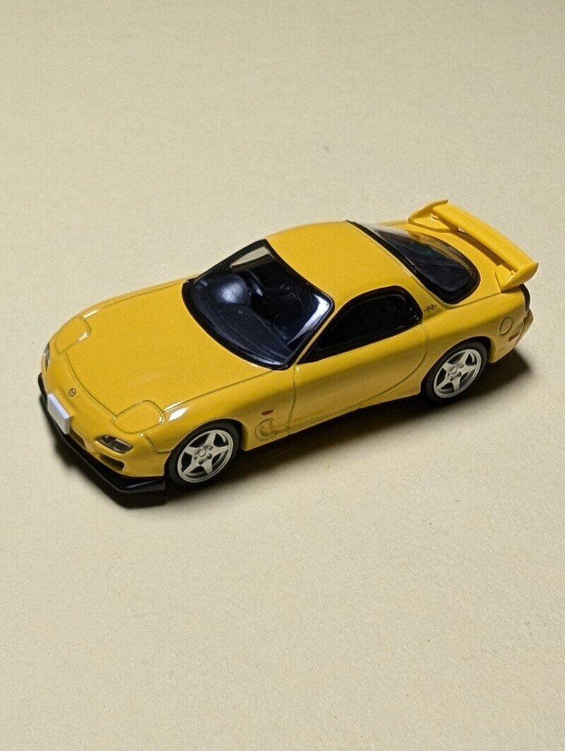 トミカリミテッドヴィンテージNEO マツダ RX-7 タイプR バサーストR (2001年式)