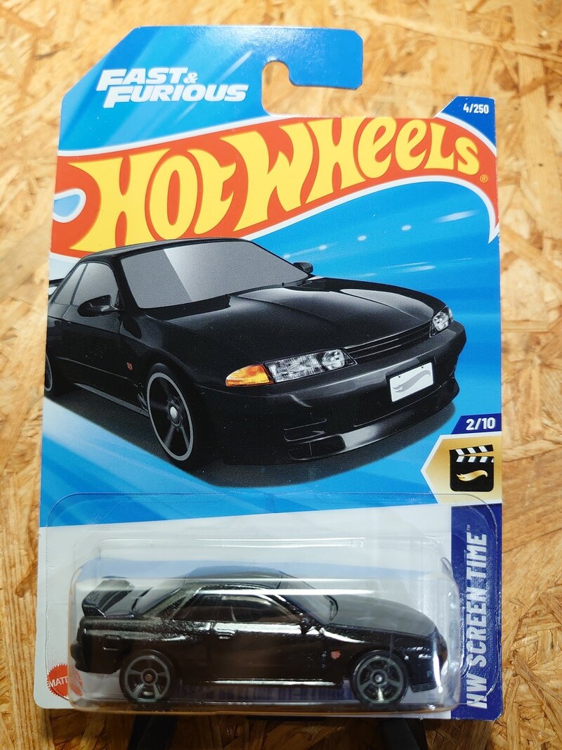 NISSAN SKYLINE GT-R (BNR32)