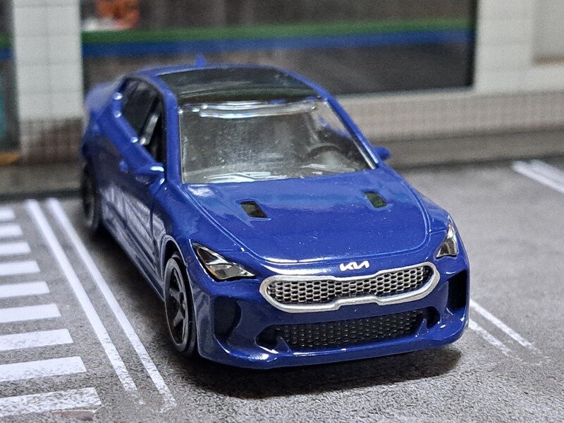 Majorette EV Model KIA(起亜) Performance Car (Blue)