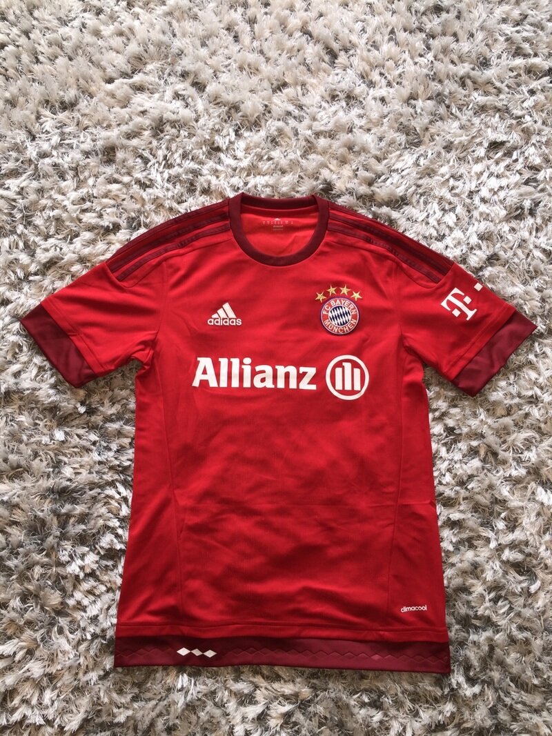 Bayern Women 2015-16 Home