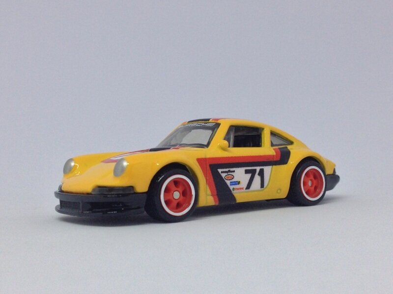 71 PORSCHE 911