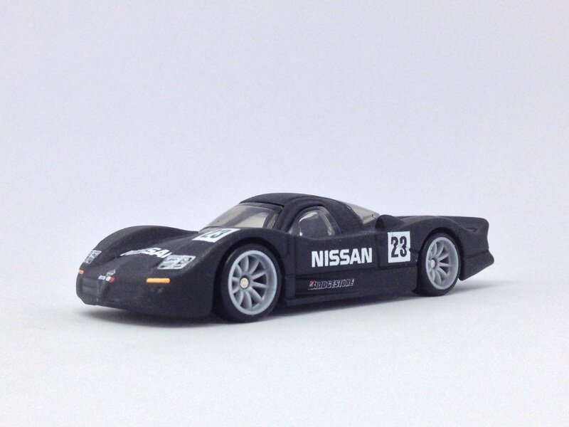 NISSAN R390 GT1