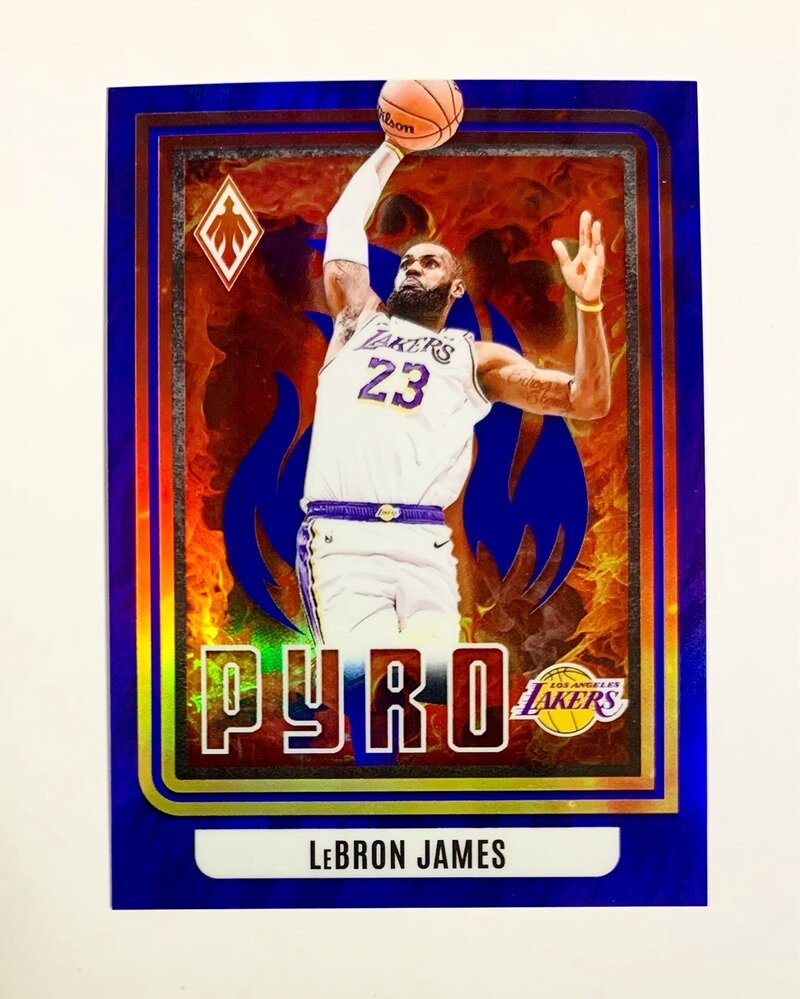 2023-24 Panini Phoenix Basketball Pyro 16 LeBron James - Los Angeles Lakers